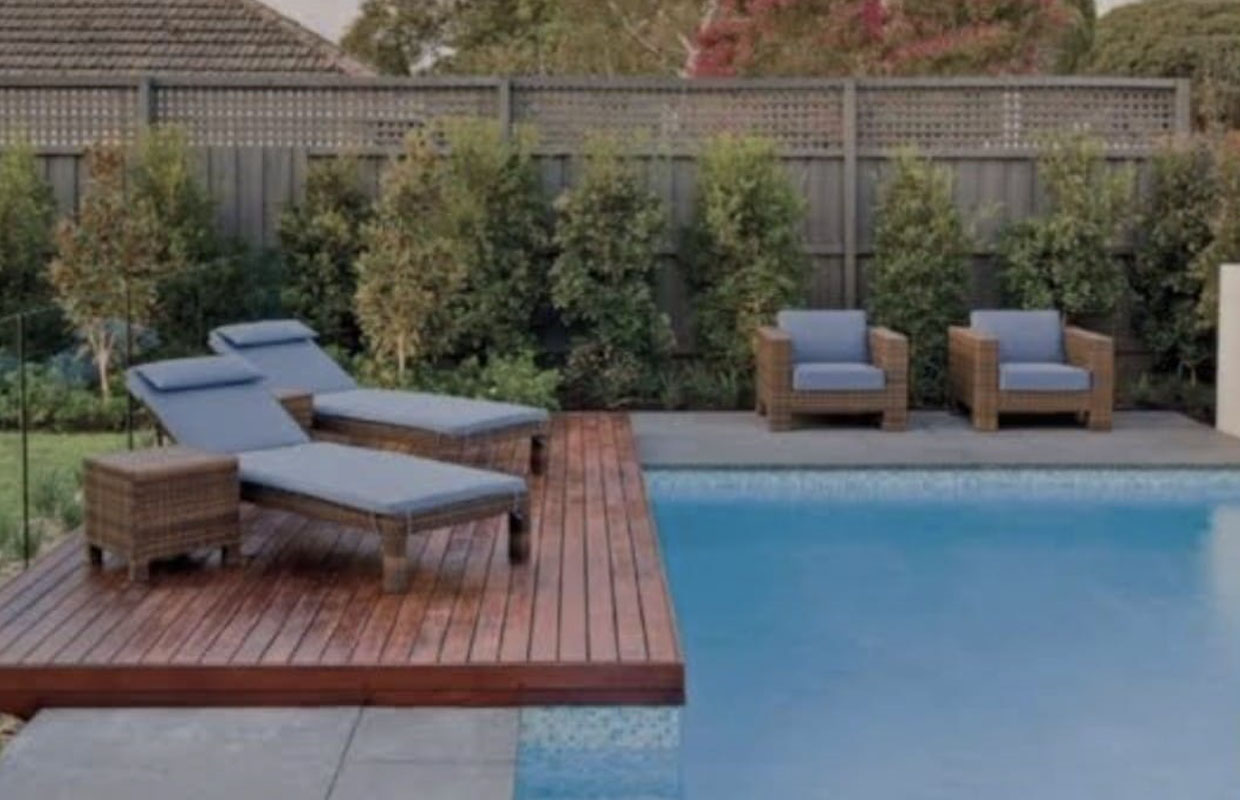 Swimming Pool – Aquaflames